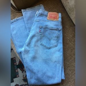 Levi’s light wash 511 33x32